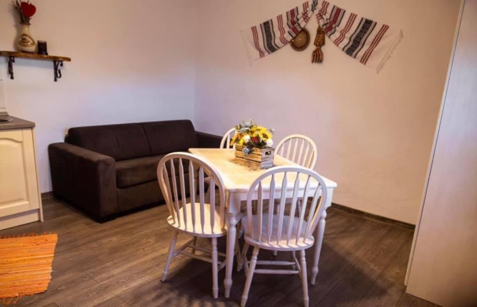 Casuta De Poveste Târgu Neamţ Dış mekan fotoğraf